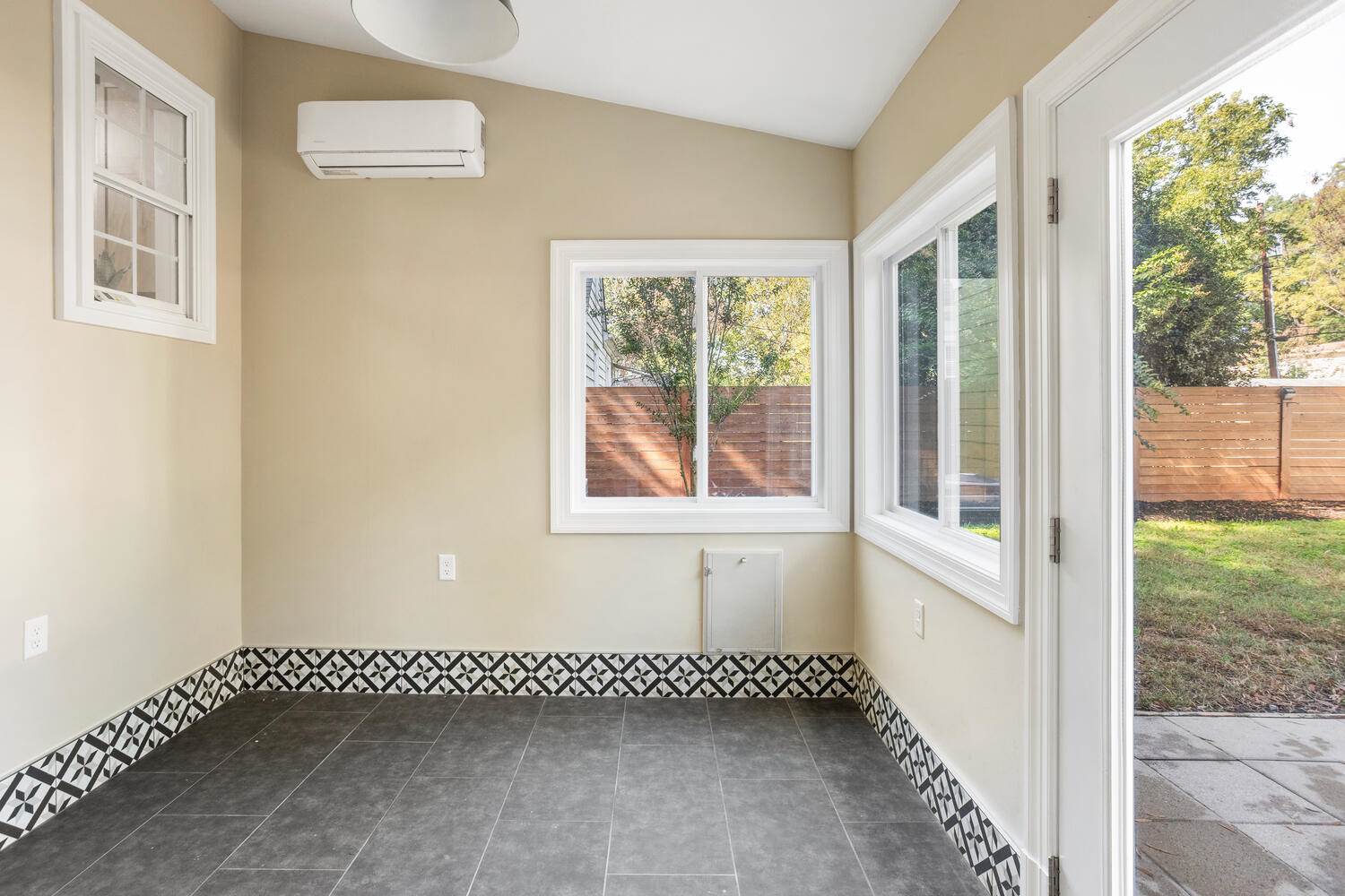 1912 Elmsmere Aveunue, Richmond, VA 23227