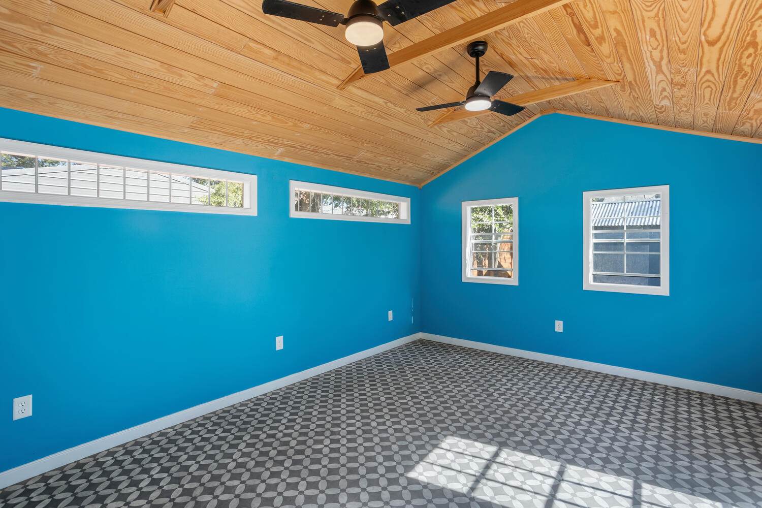 1912 Elmsmere Aveunue, Richmond, VA 23227