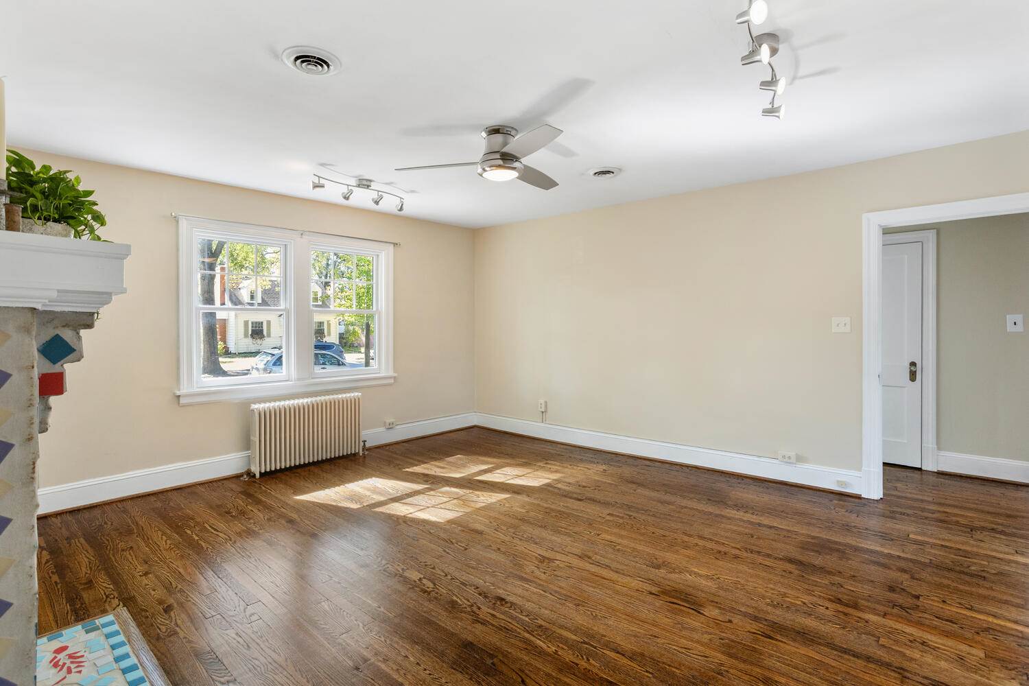 1912 Elmsmere Aveunue, Richmond, VA 23227