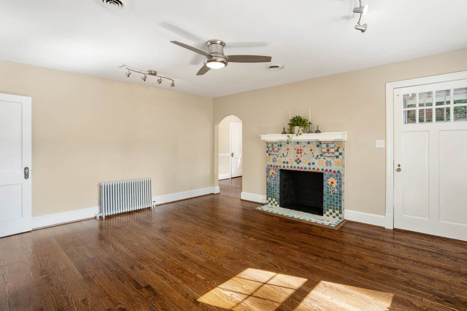 1912 Elmsmere Aveunue, Richmond, VA 23227