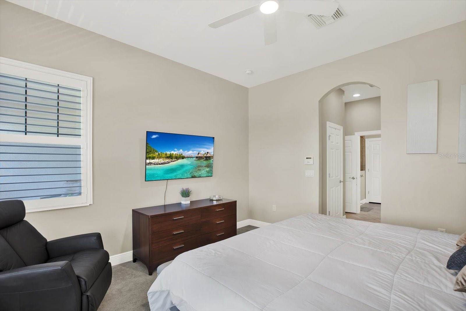 5804 Yeats Manor Drive, Tampa, FL 33616