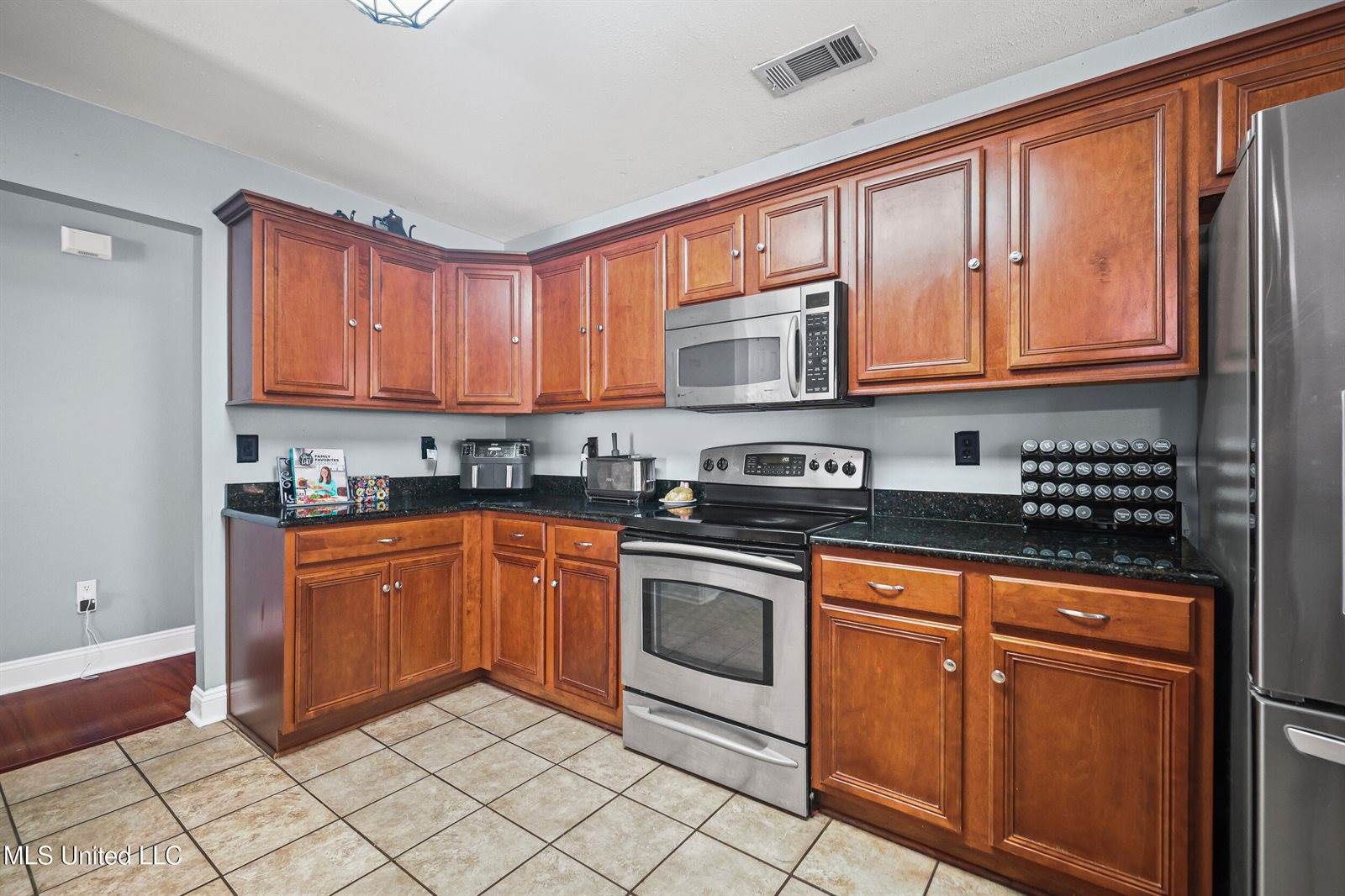 11284 Cypress Bayou Drive, Gulfport, MS 39503