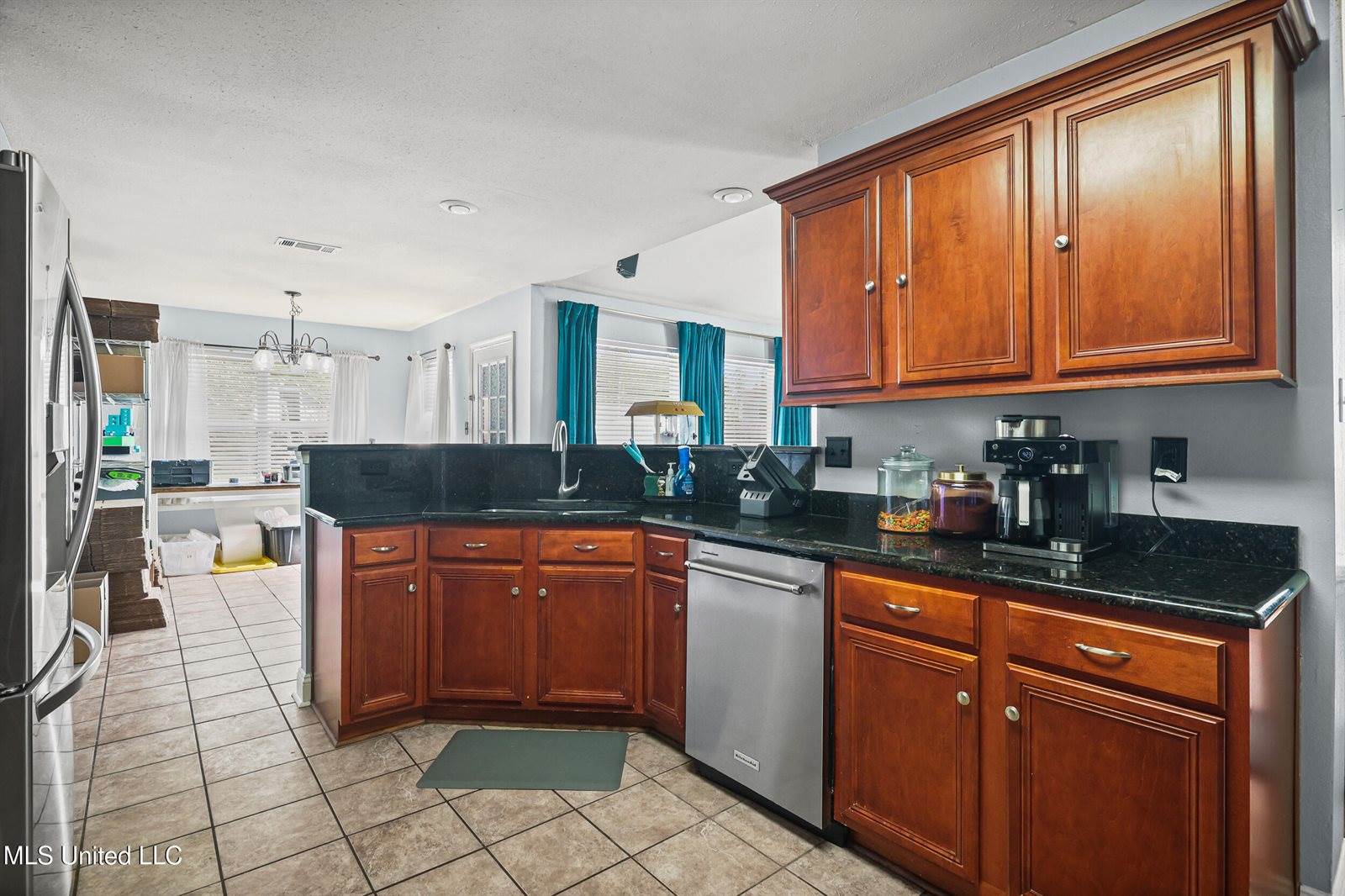 11284 Cypress Bayou Drive, Gulfport, MS 39503