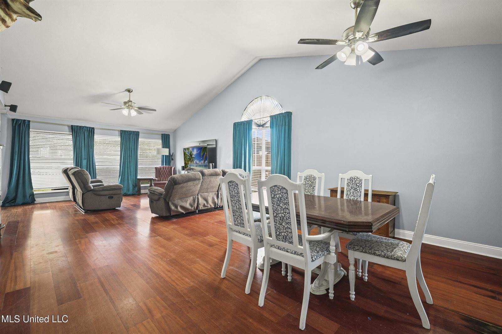 11284 Cypress Bayou Drive, Gulfport, MS 39503