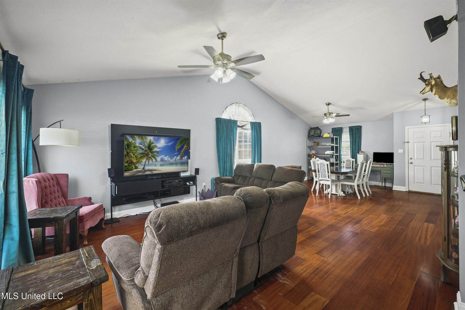 11284 Cypress Bayou Drive, Gulfport, MS 39503