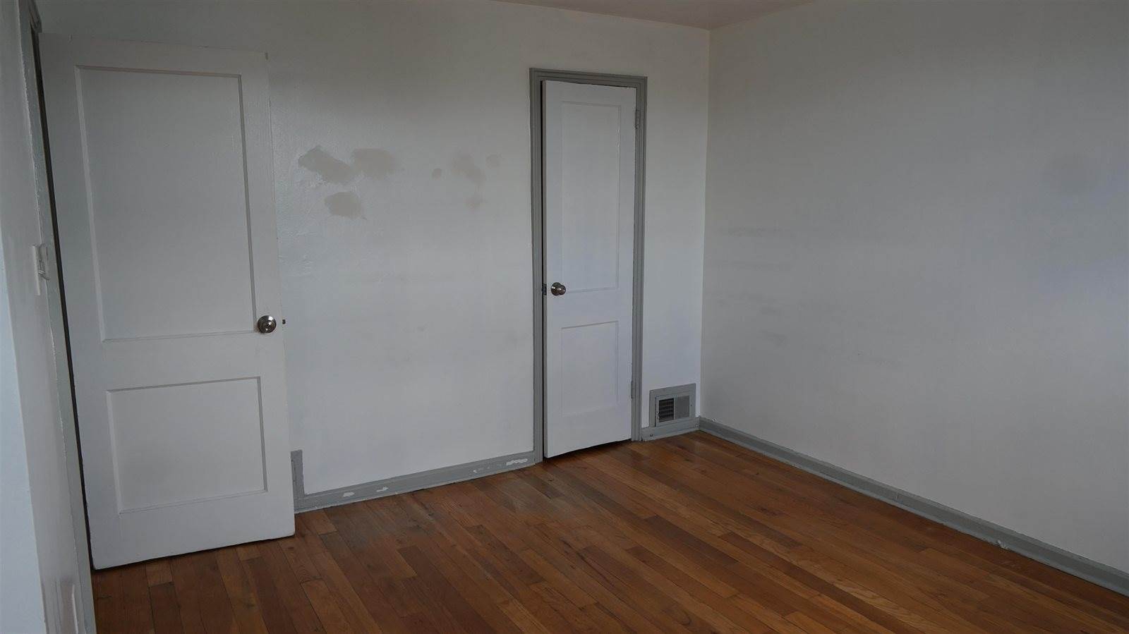 323 Stevens Ave, JC, West Bergen, NJ 07305