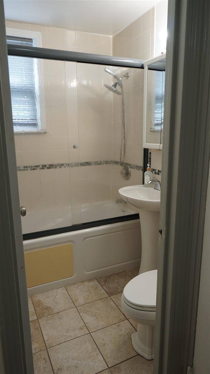 323 Stevens Ave, JC, West Bergen, NJ 07305