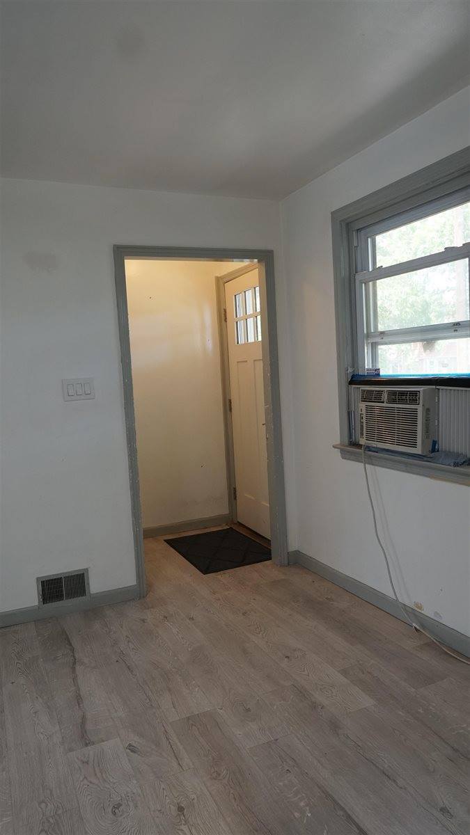 323 Stevens Ave, JC, West Bergen, NJ 07305