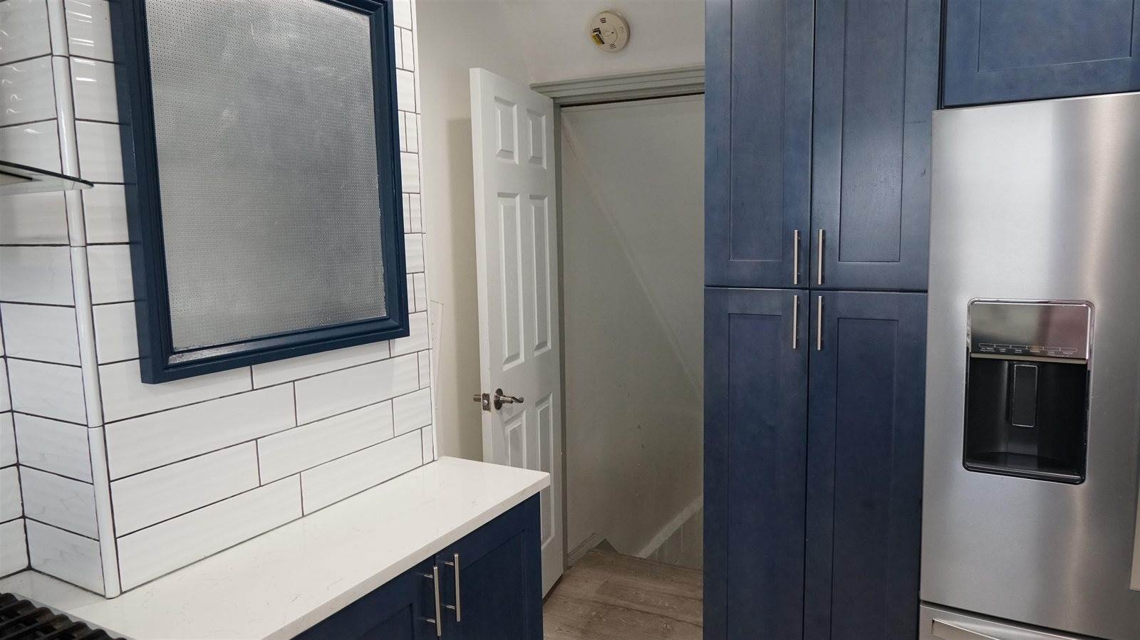 323 Stevens Ave, JC, West Bergen, NJ 07305