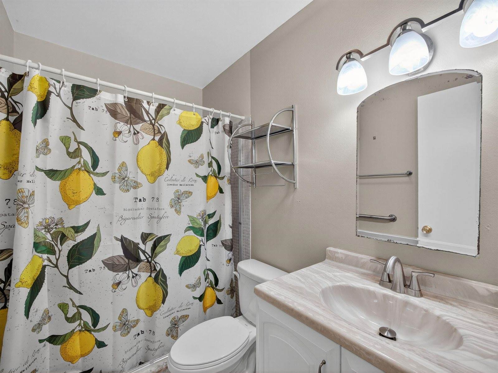 111 Lakes End Drive, Fort Pierce, FL 34982