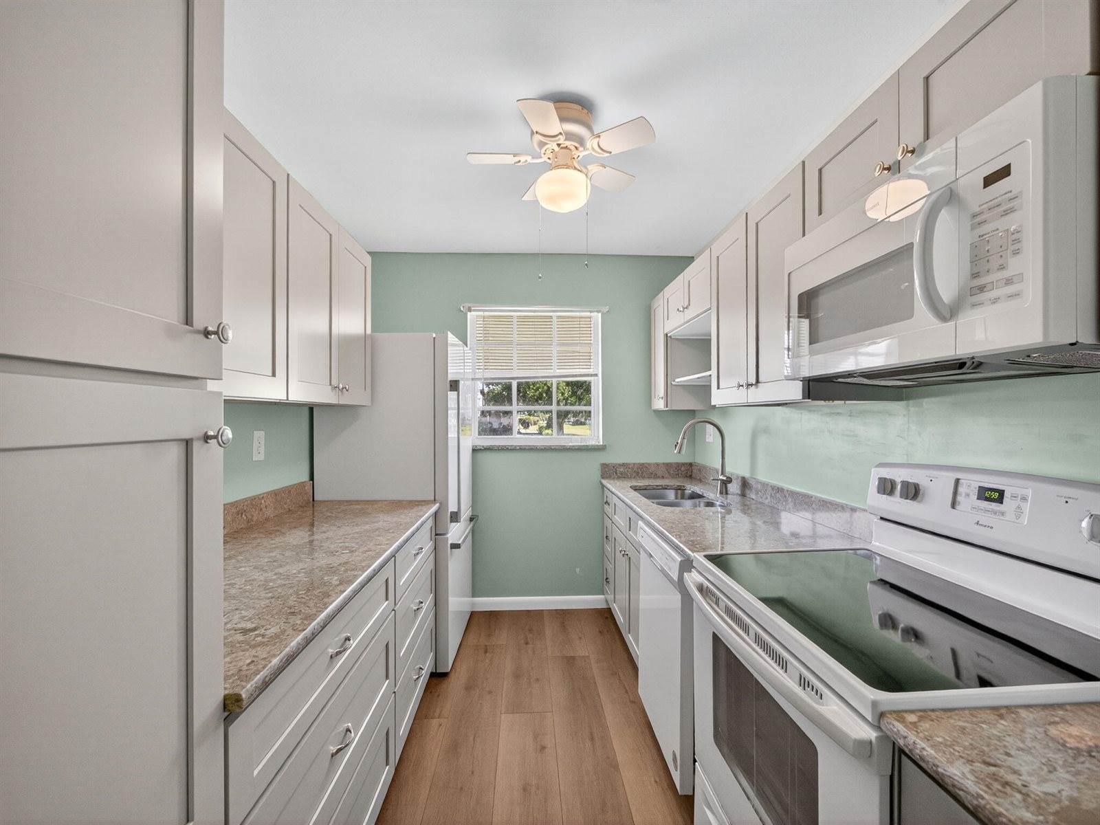 111 Lakes End Drive, Fort Pierce, FL 34982