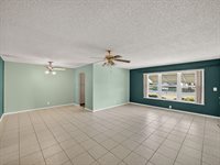 111 Lakes End Drive, Fort Pierce, FL 34982