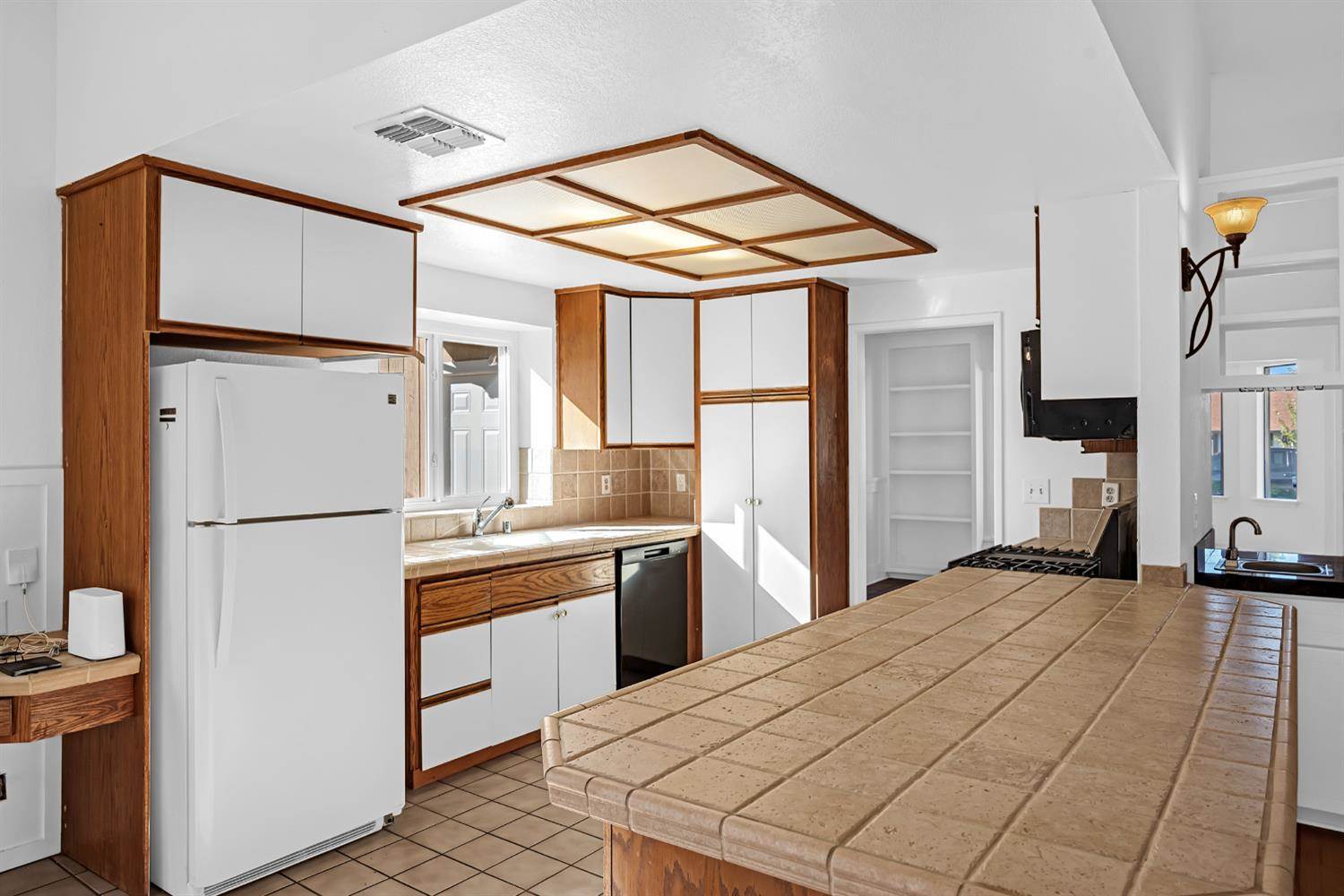 5930 Sirl Way, Orangevale, CA 95662