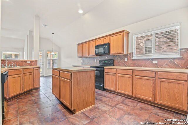 9810 Selbourne, San Antonio, TX 78251