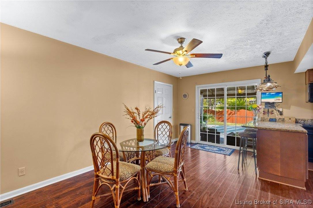 111 Trimingham Road, New Albany, IN 47150