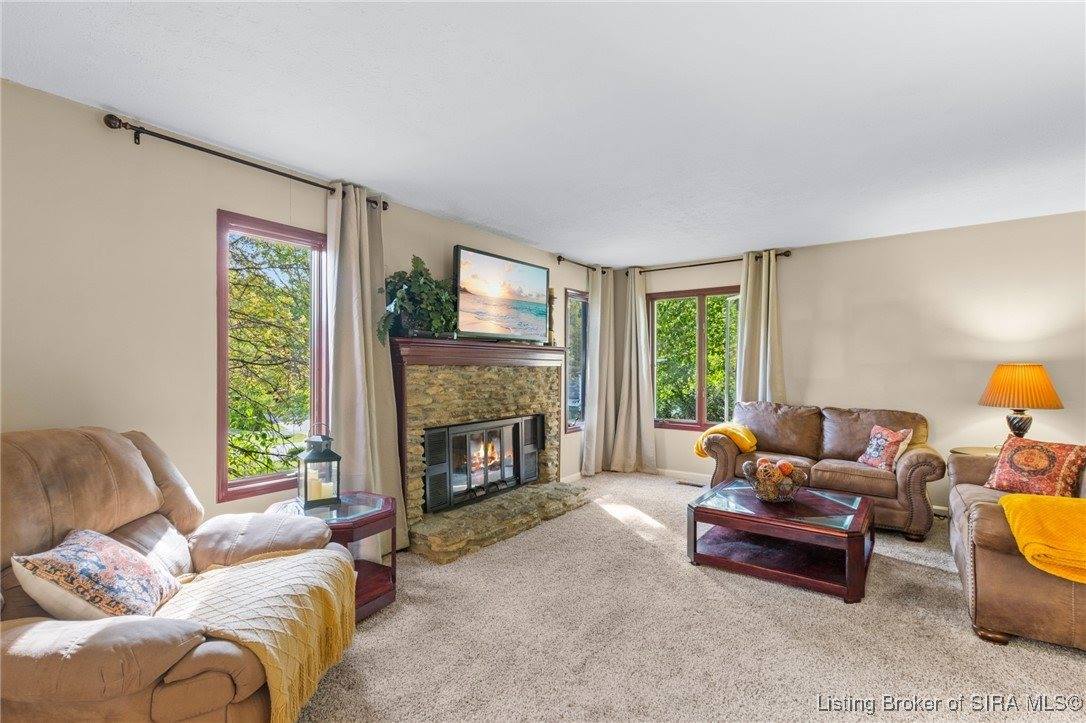 111 Trimingham Road, New Albany, IN 47150