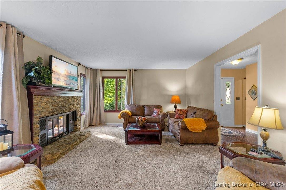 111 Trimingham Road, New Albany, IN 47150