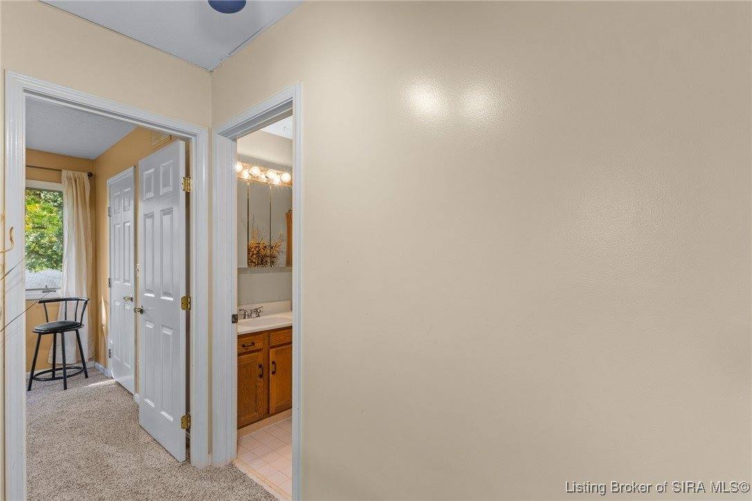 111 Trimingham Road, New Albany, IN 47150