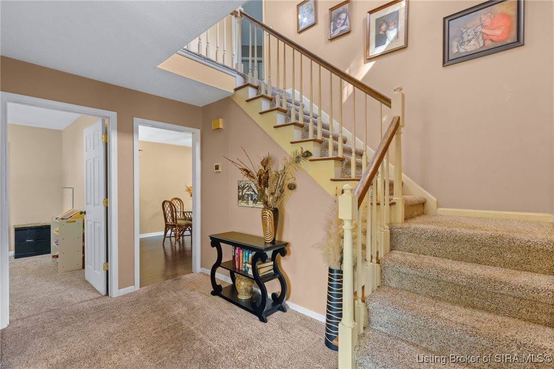 111 Trimingham Road, New Albany, IN 47150