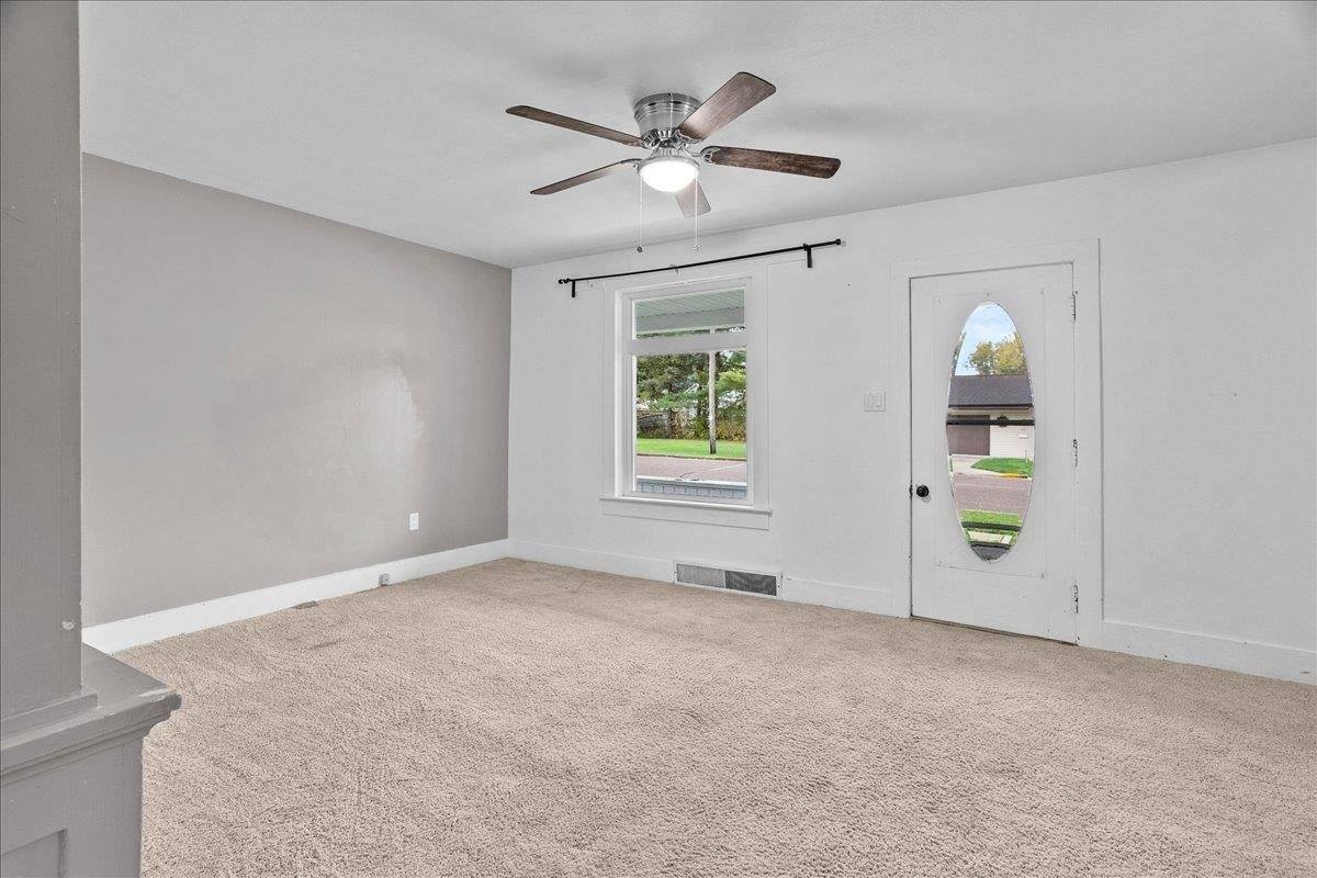 306 W 3rd Street, Granton, WI 54436