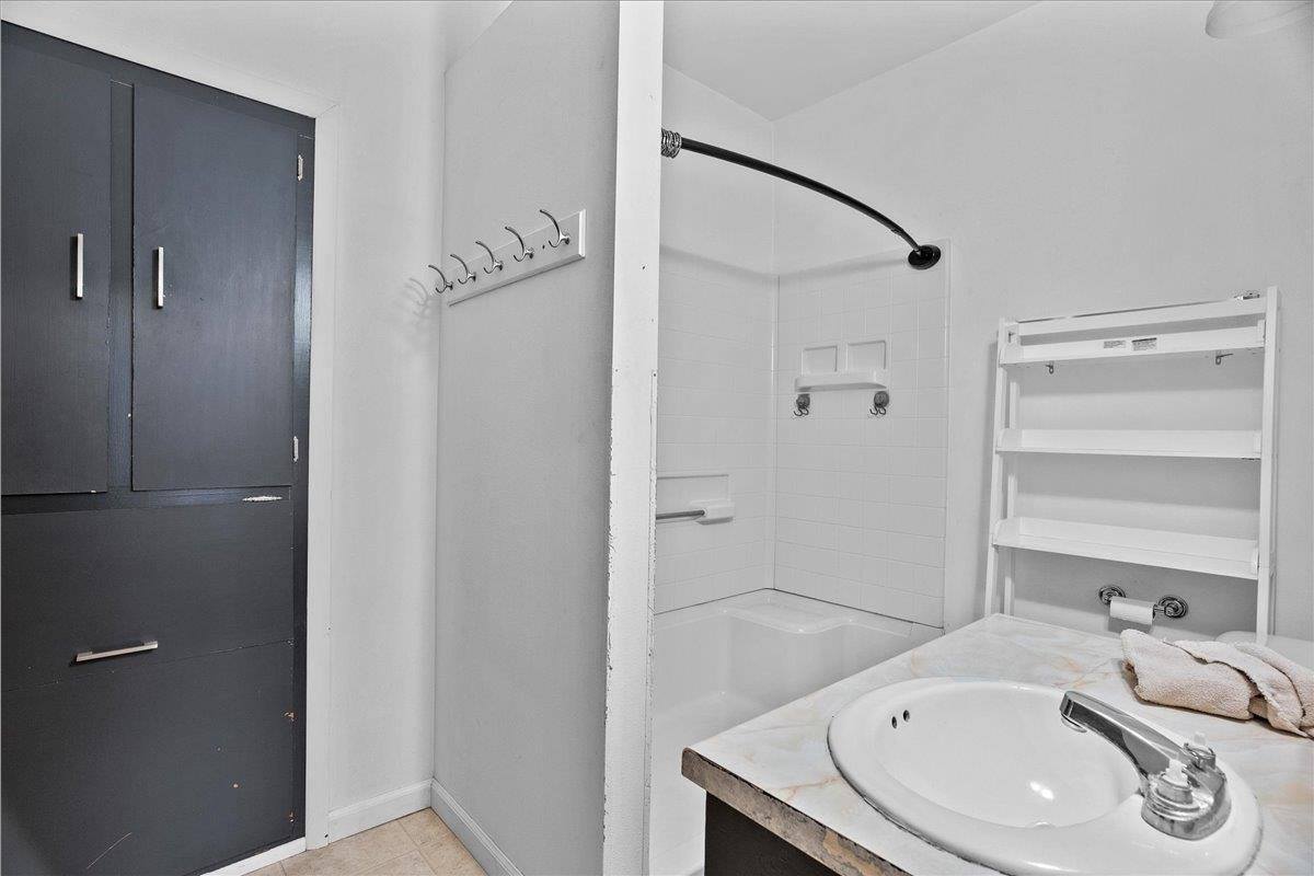 306 W 3rd Street, Granton, WI 54436