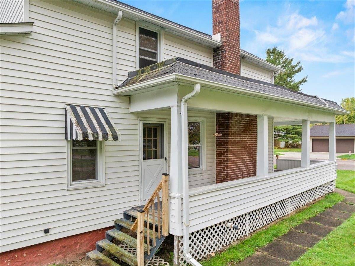 306 W 3rd Street, Granton, WI 54436