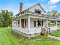 306 W 3rd Street, Granton, WI 54436