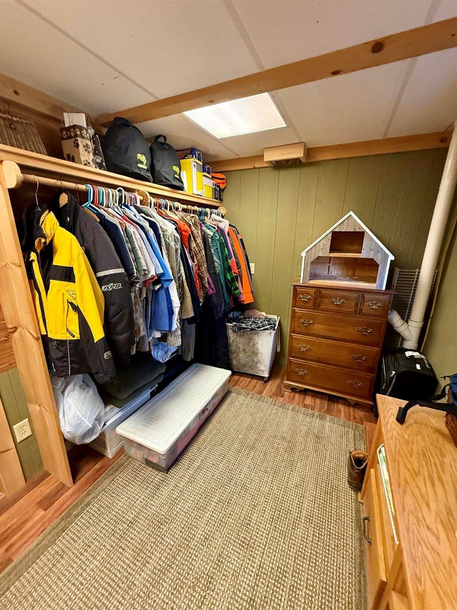 7 Hill Top Road, Guilford, ME 04443