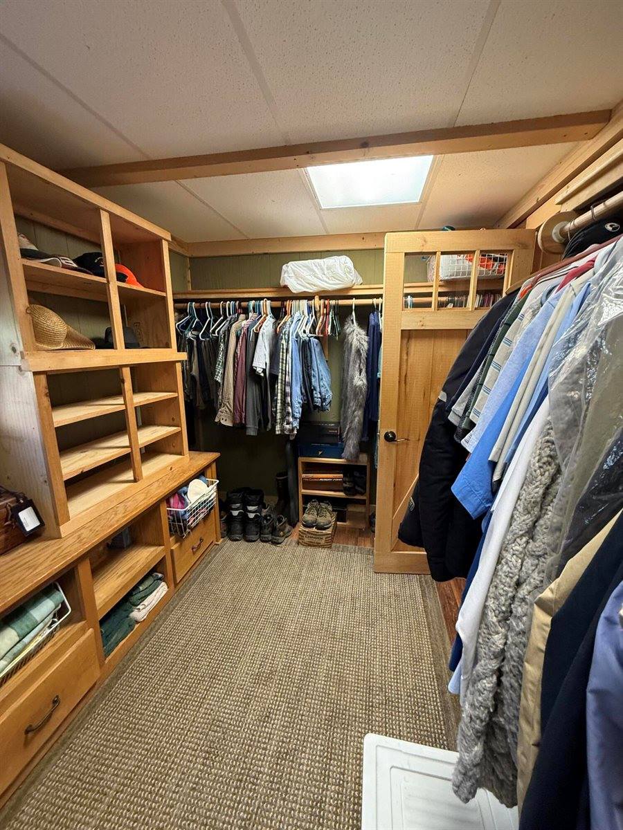 7 Hill Top Road, Guilford, ME 04443