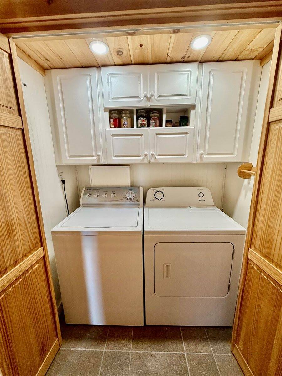 7 Hill Top Road, Guilford, ME 04443