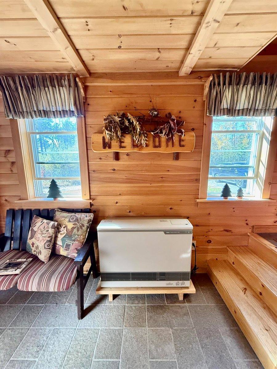 7 Hill Top Road, Guilford, ME 04443