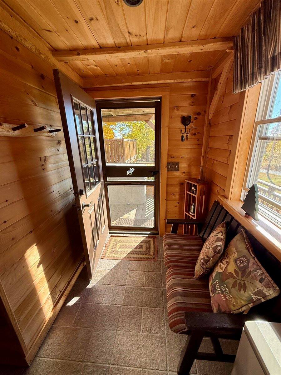 7 Hill Top Road, Guilford, ME 04443