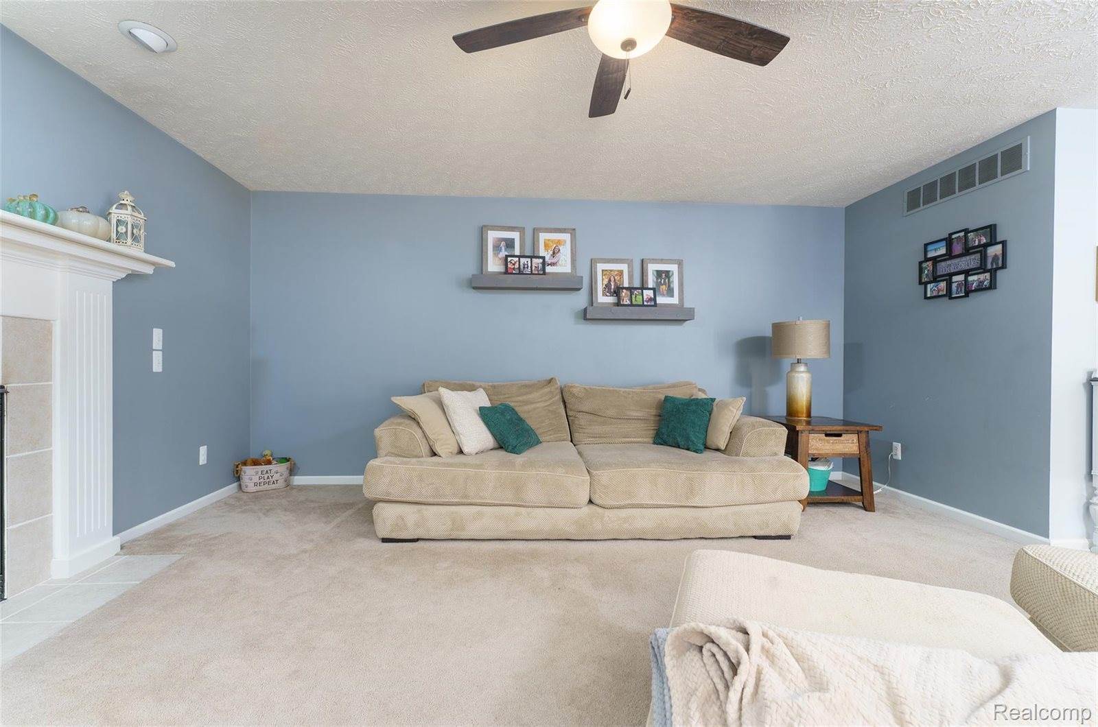 3529 Prescott Drive, MarionTownship_Livingston, MI 48843