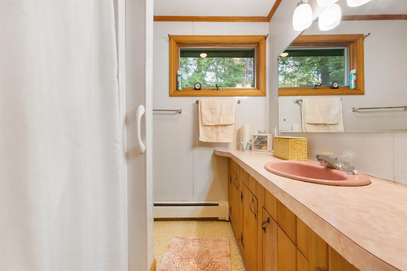 15 Memory Lane, Lincoln, ME 04457