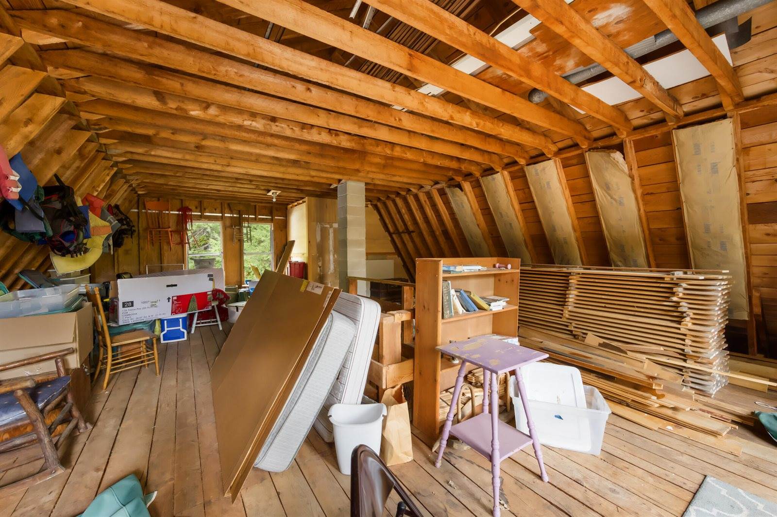 15 Memory Lane, Lincoln, ME 04457