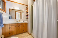 15 Memory Lane, Lincoln, ME 04457