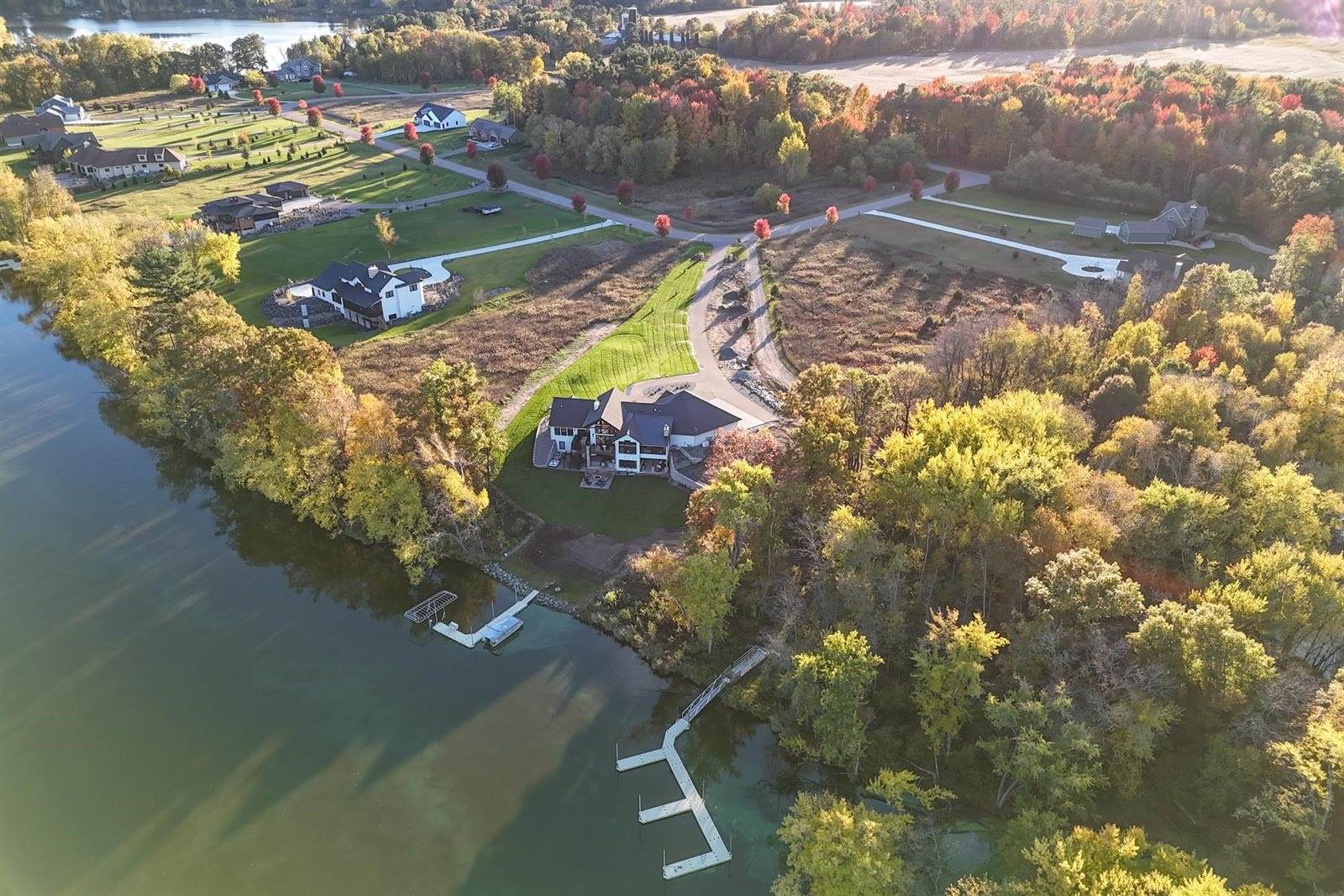 2100 Peninsula Place, Junction City, WI 54443