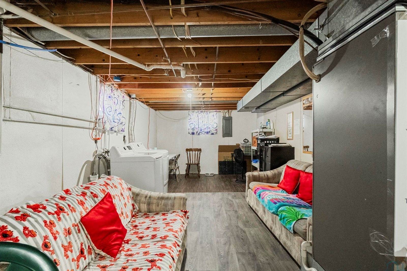 603 S 20th St, Dakota City, NE 68731