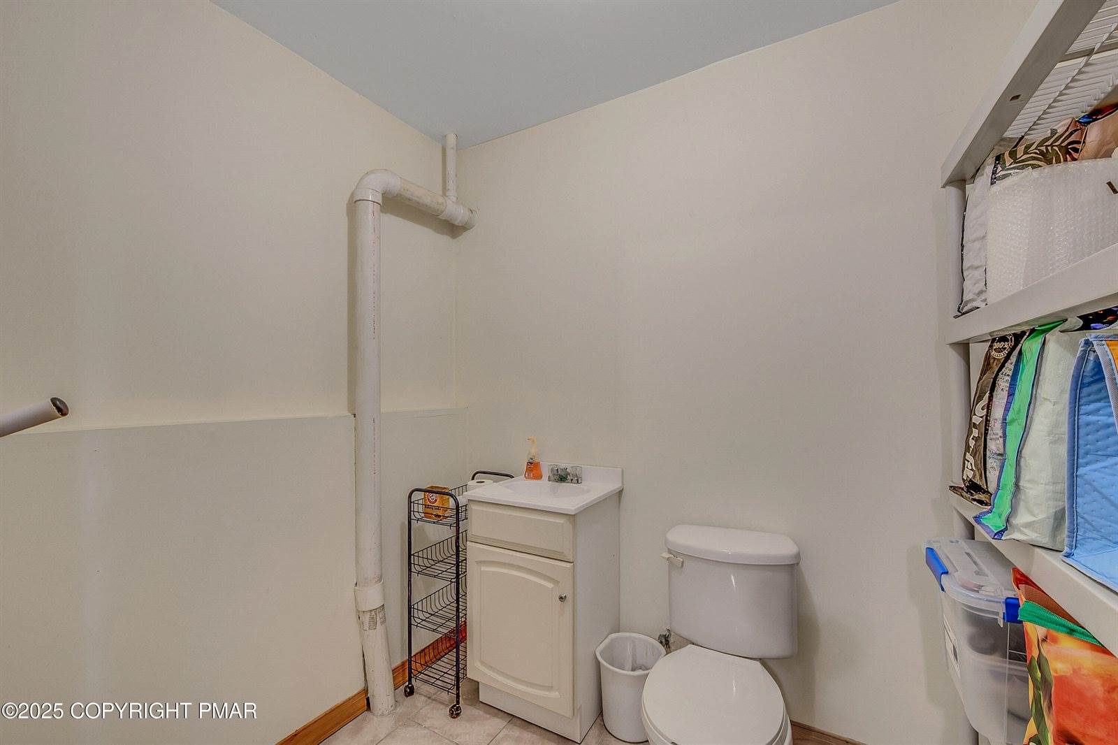 28 Lenape Drive, East Stroudsburg, PA 18302