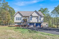 28 Lenape Drive, East Stroudsburg, PA 18302