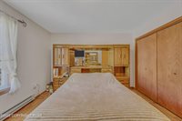 28 Lenape Drive, East Stroudsburg, PA 18302