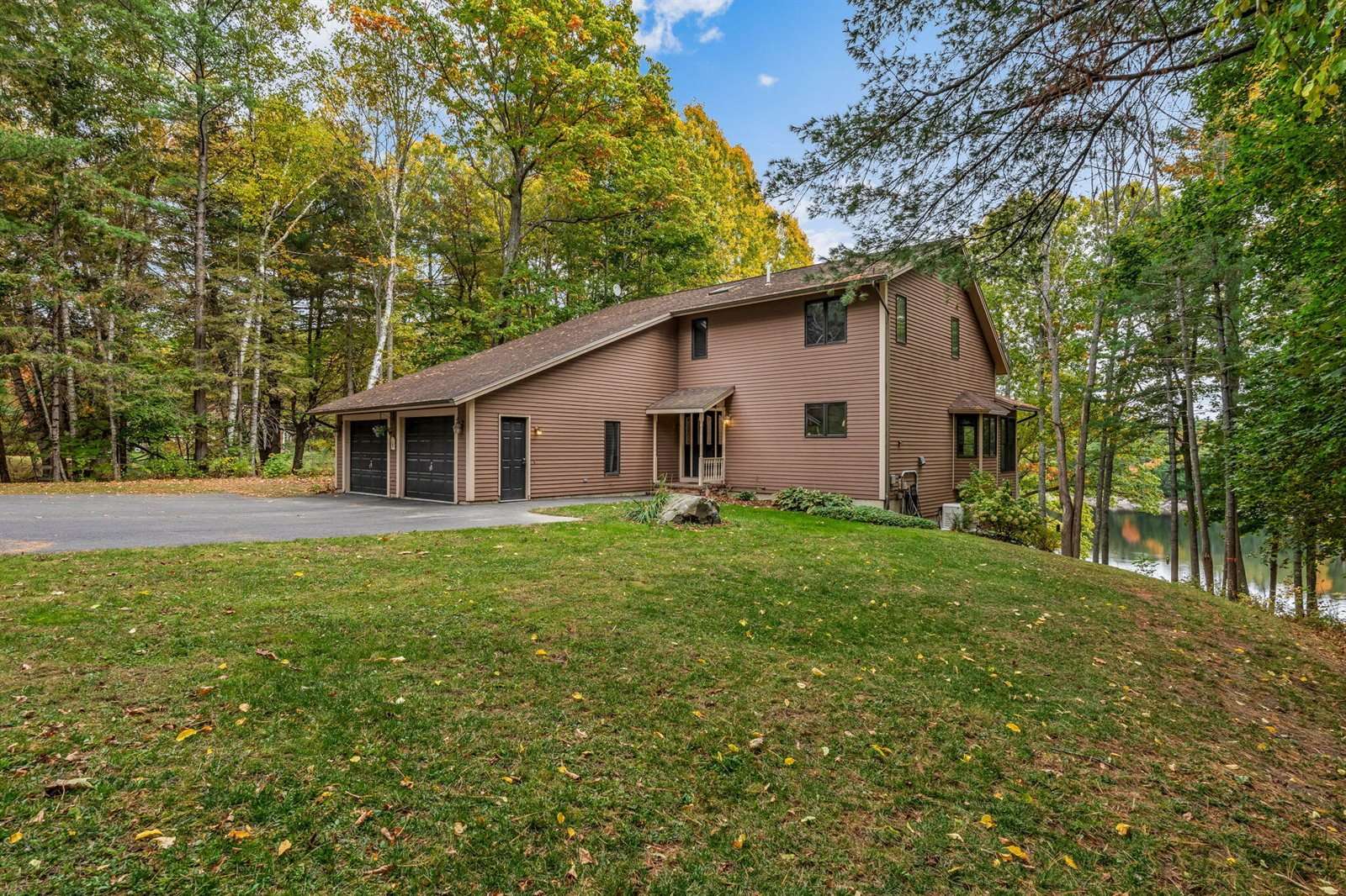 443 Main Road North, Hampden, ME 04444