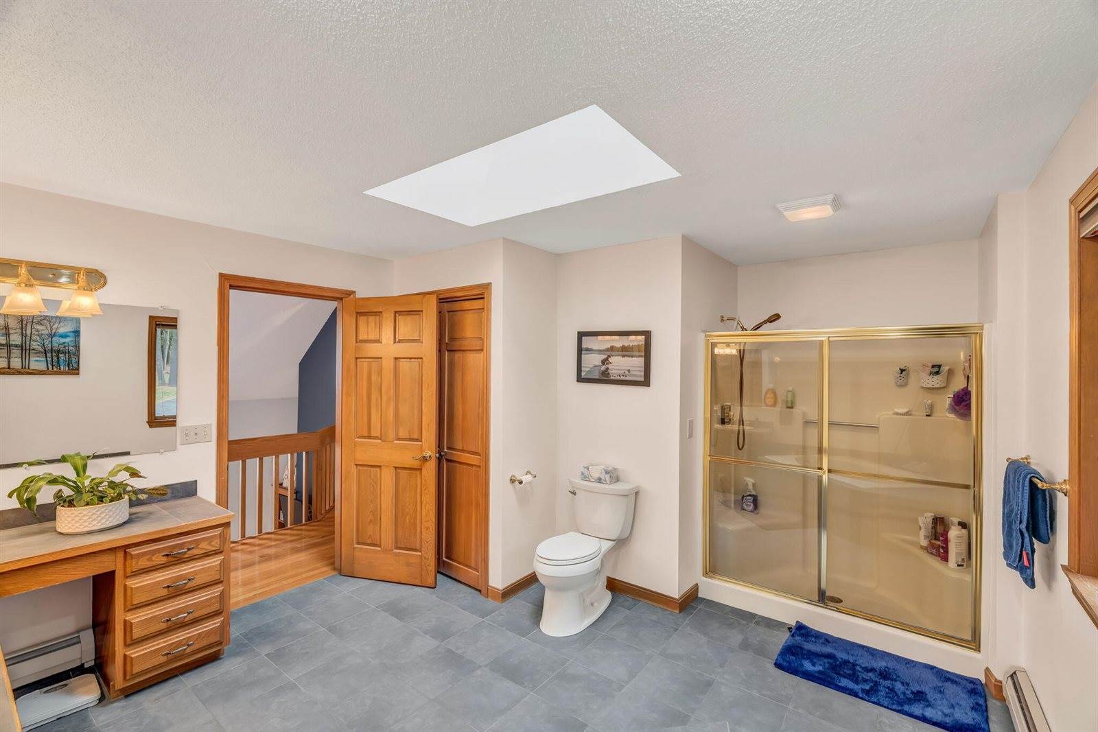 443 Main Road North, Hampden, ME 04444