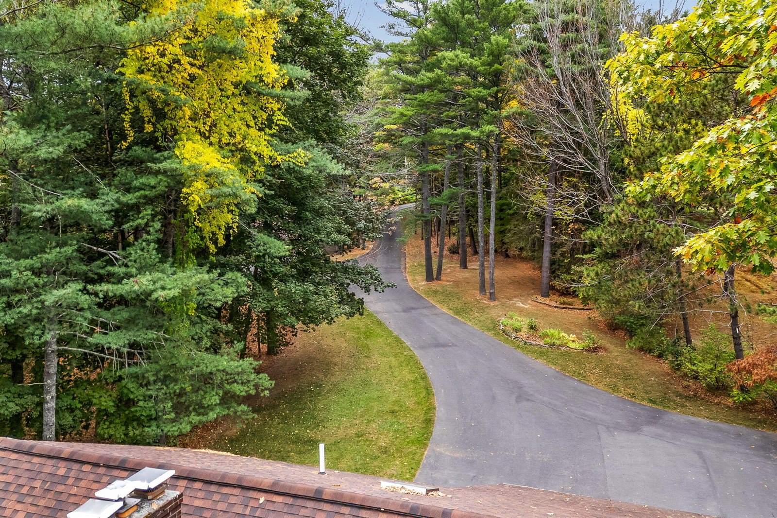 443 Main Road North, Hampden, ME 04444