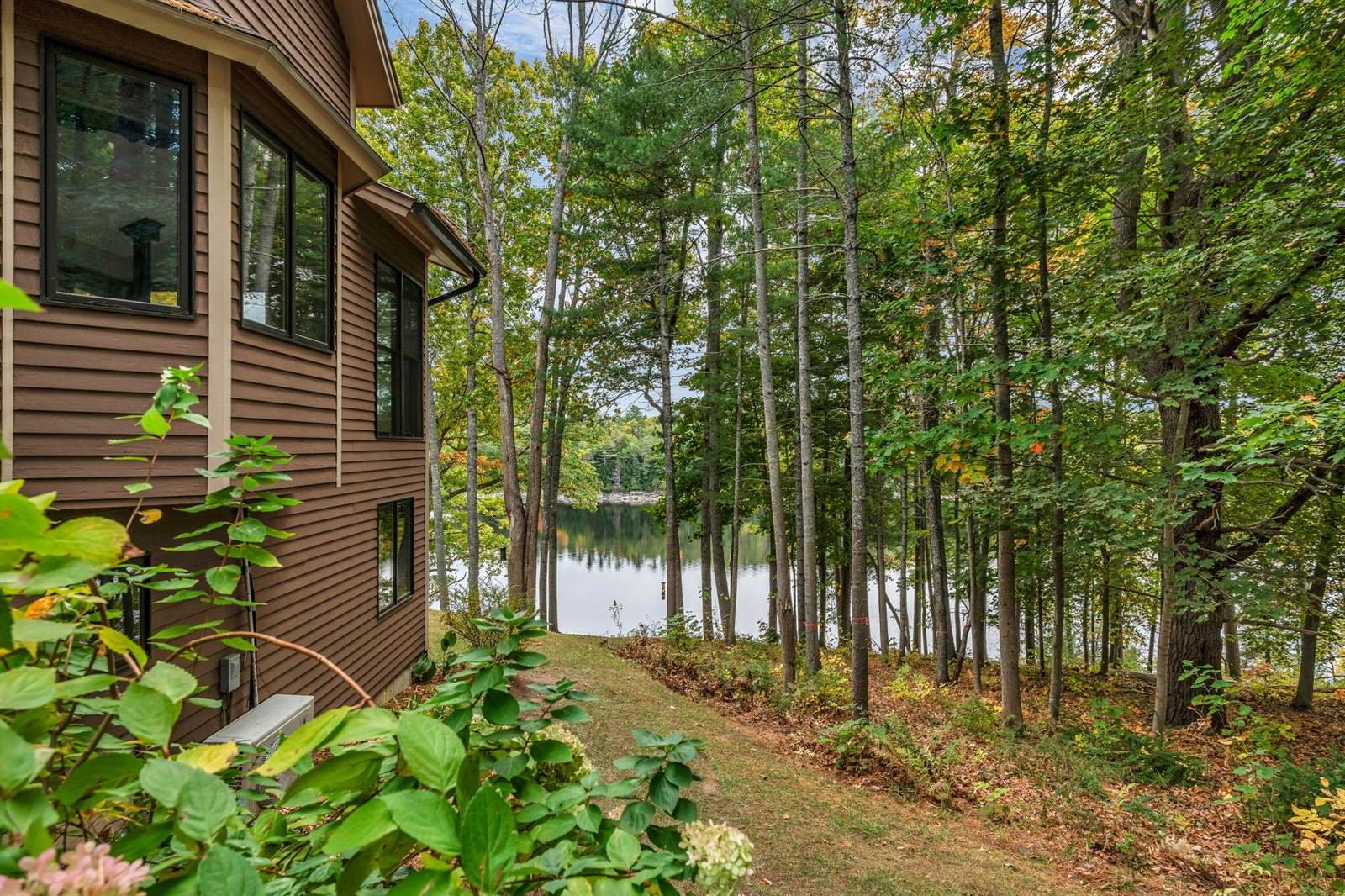 443 Main Road North, Hampden, ME 04444