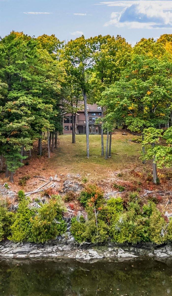 443 Main Road North, Hampden, ME 04444