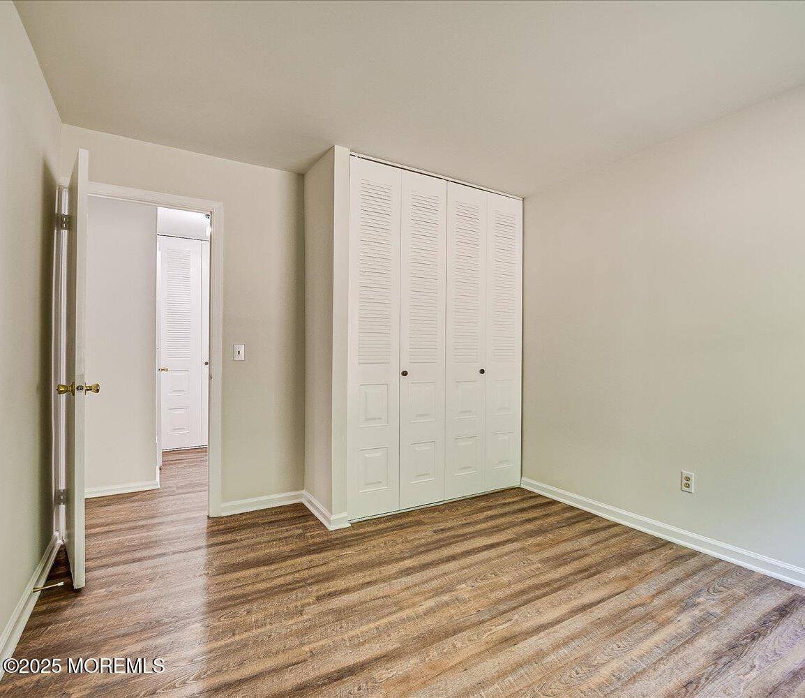 2006 Bayhead Drive, Sayreville, NJ 08859