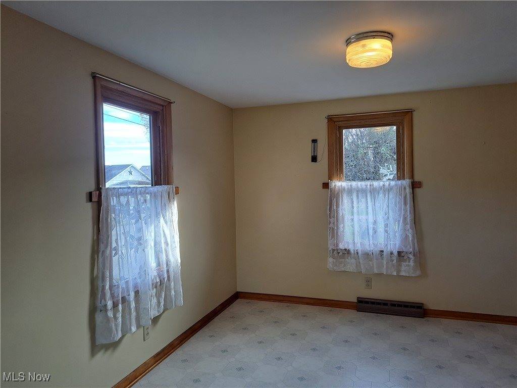 250 Sycamore Street, Duncan Falls, OH 43734
