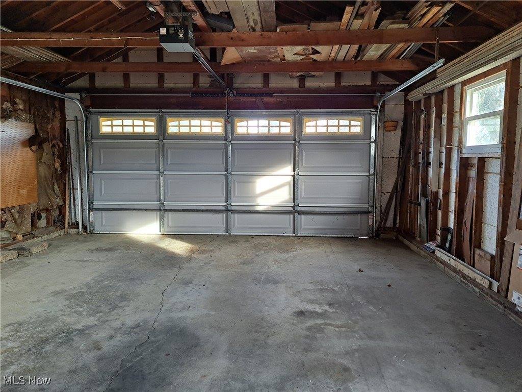 250 Sycamore Street, Duncan Falls, OH 43734