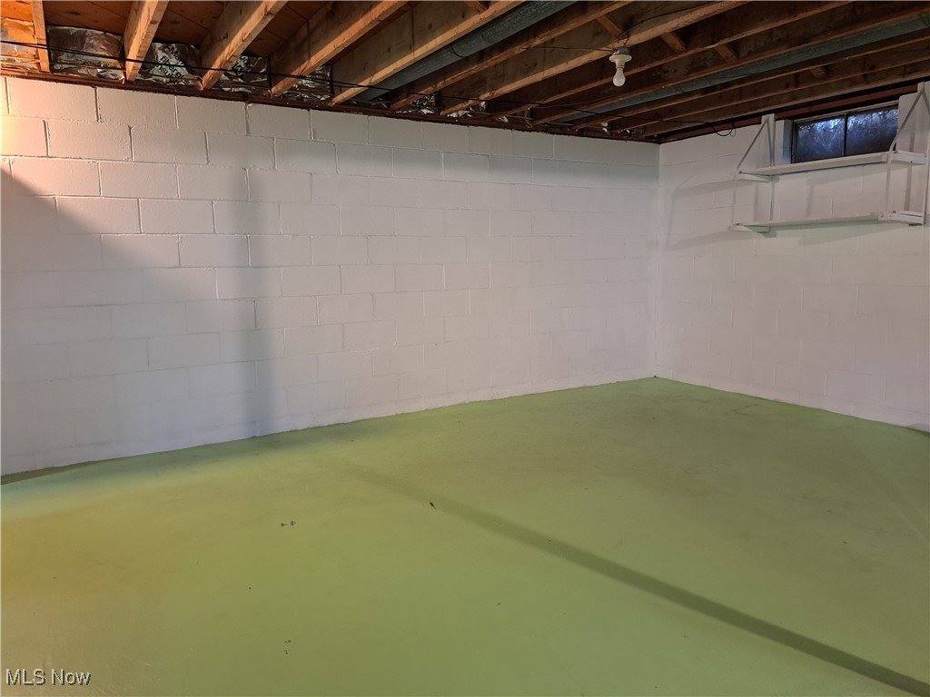 250 Sycamore Street, Duncan Falls, OH 43734